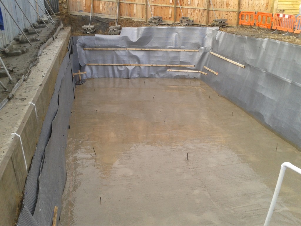 Base of excavation concreted to give work area