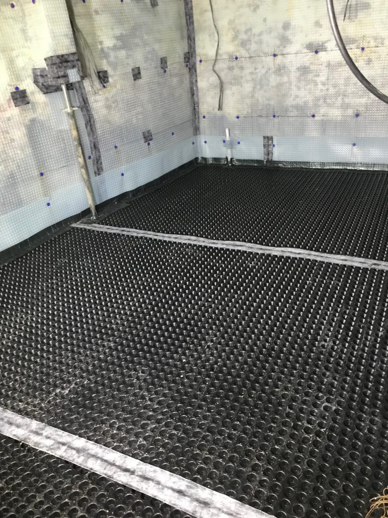 Flooring membrane laid throughout