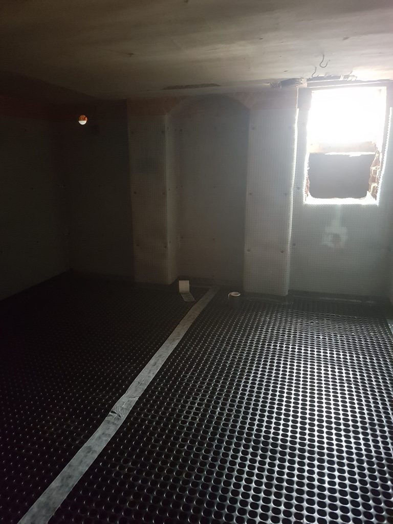 Flooring membrane