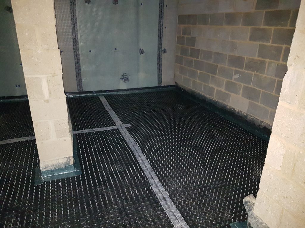 Cavity drainange membrane to external walls and floor