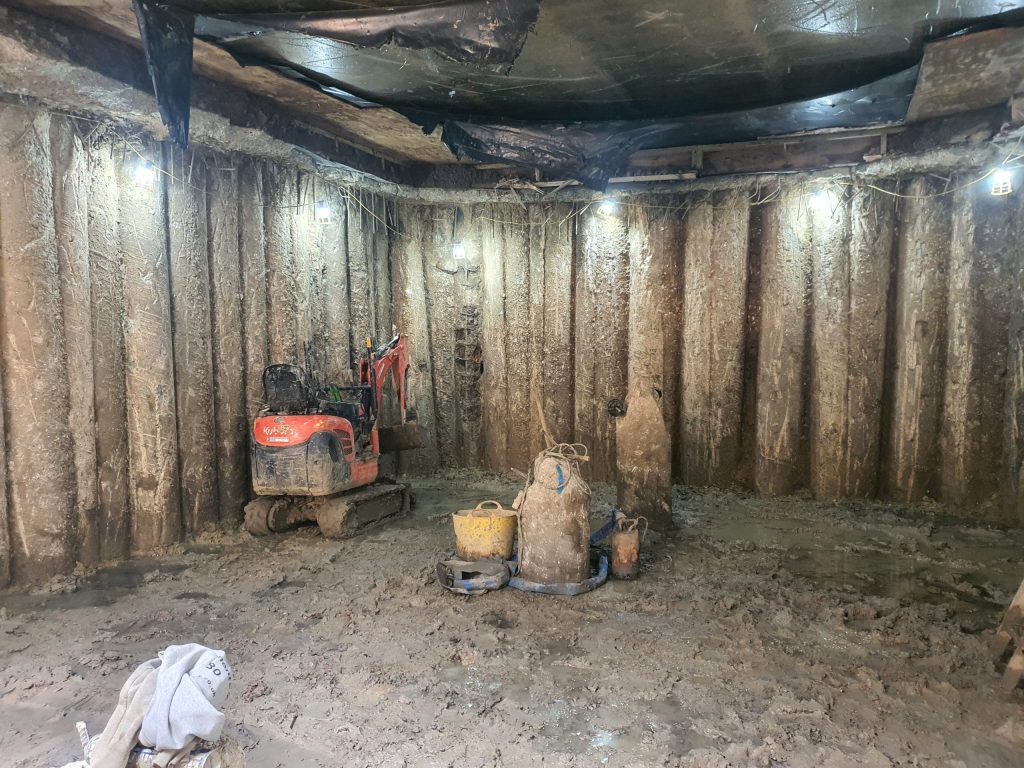 Extension basement excavated